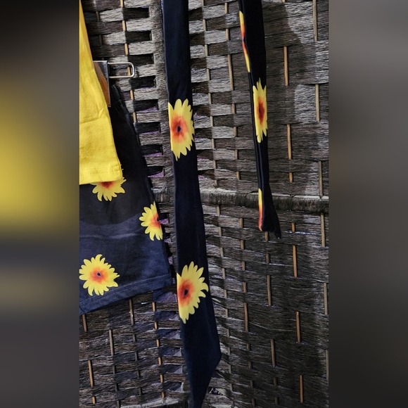 🌼2/40🌼 "Lil Miss Sassy Pants" 3 piece short set - Picture 9 of 11